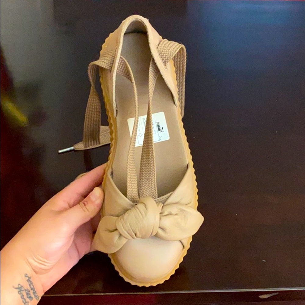 Shoes - Picture 3 of 6